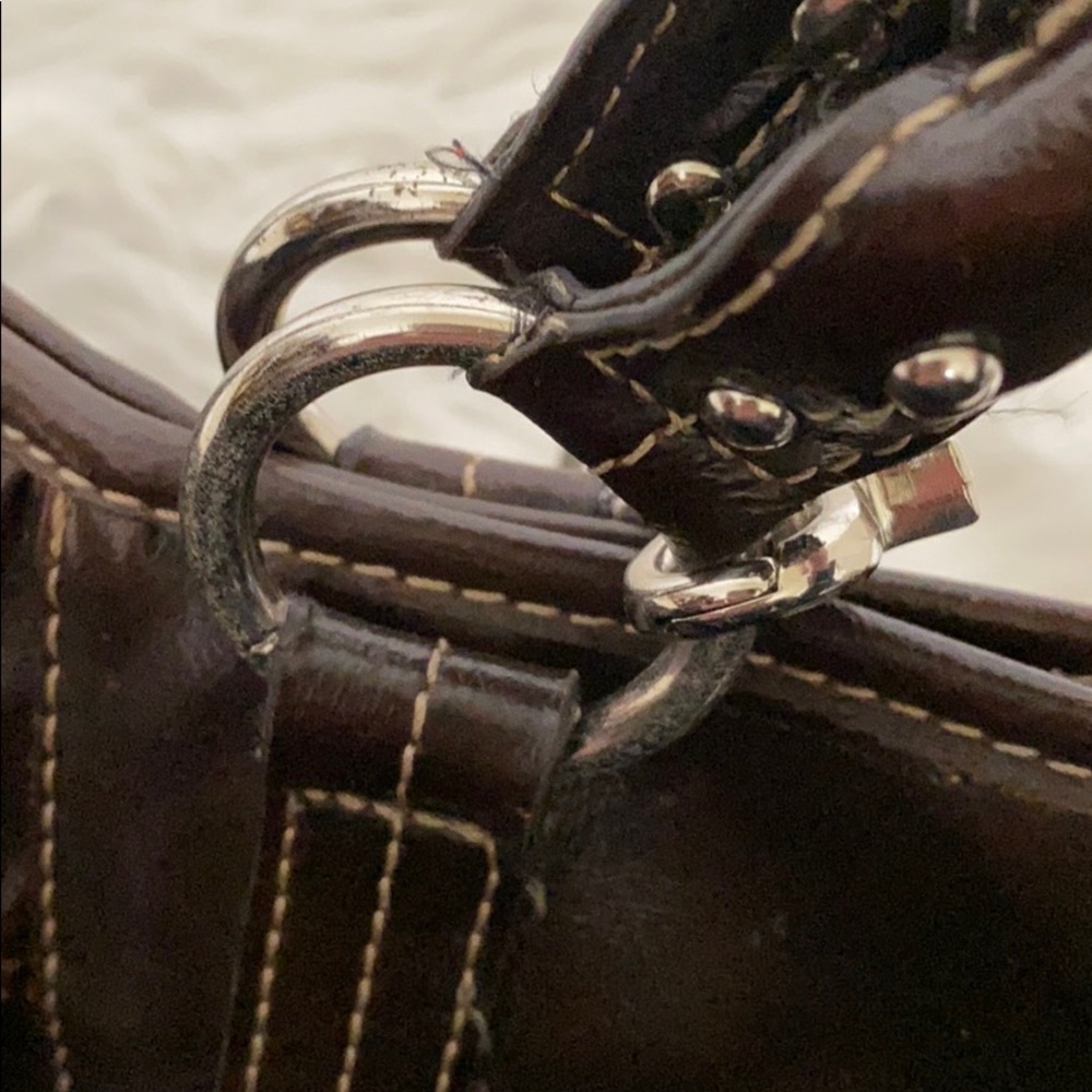 • Brown Elle Purse • - Picture 6 of 7